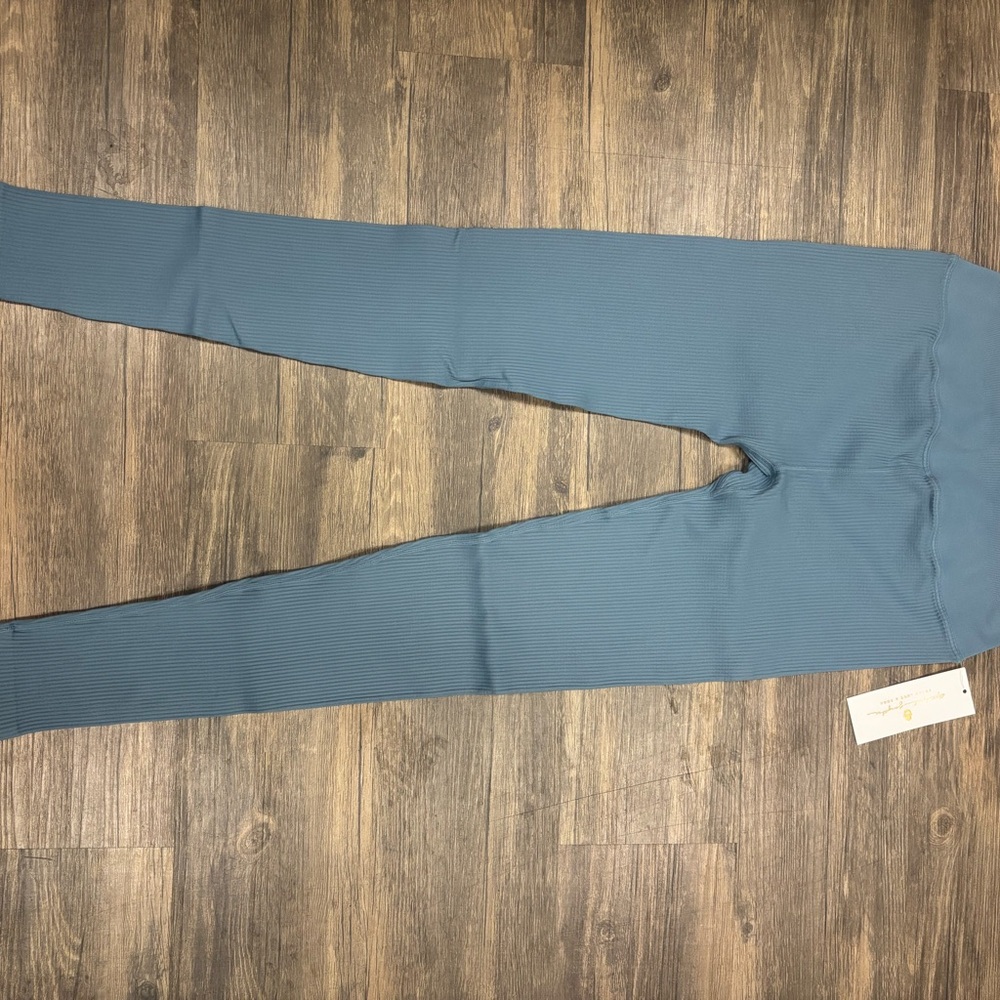 Blue Ribbed Leggings